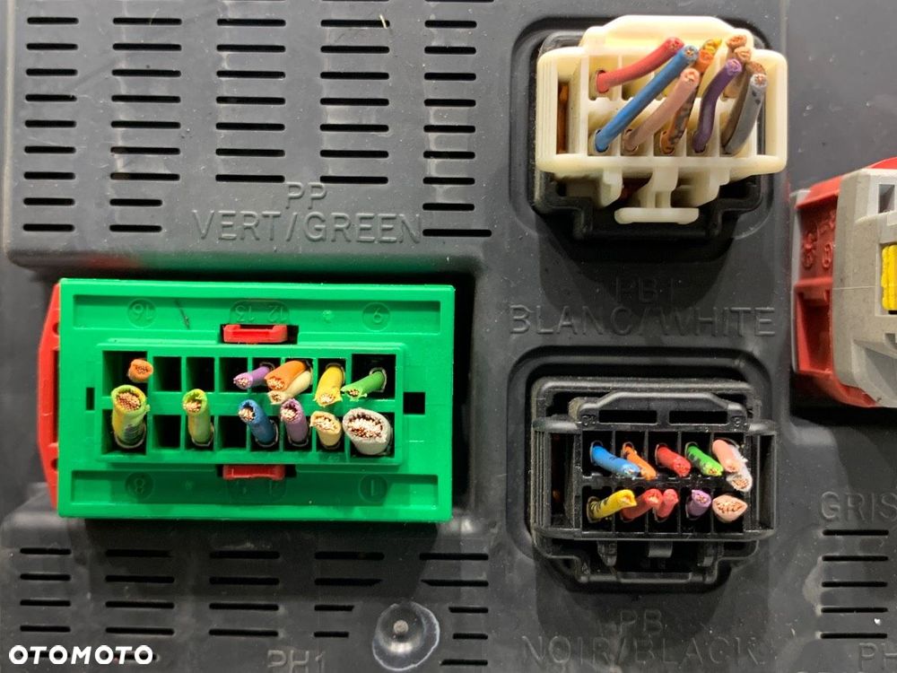 MODUŁ BSI  PEUGEOT 207 (WA_, WC_) 2006 - 2015 1.6 HDi 80 kW [109 KM] olej napędowy 2006 - 2013 - 4