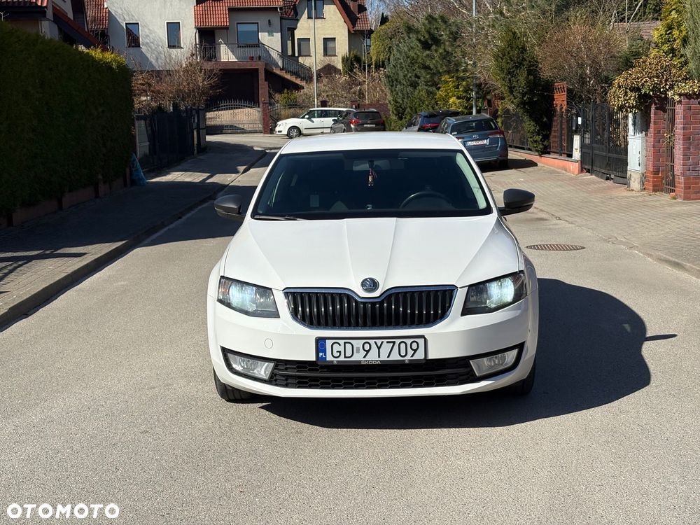 Skoda Octavia 1.6 TDI Edition - 9