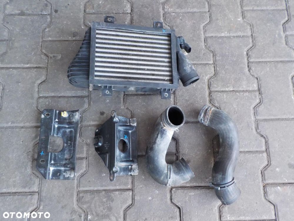 VW T4 2.5 TDI 102KM INTERCOOLER KOMPLET 4-PIN - 1