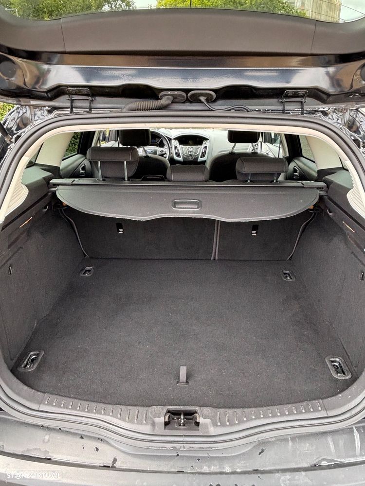Ford Focus SW 1.6 TDCi Titanium - 9