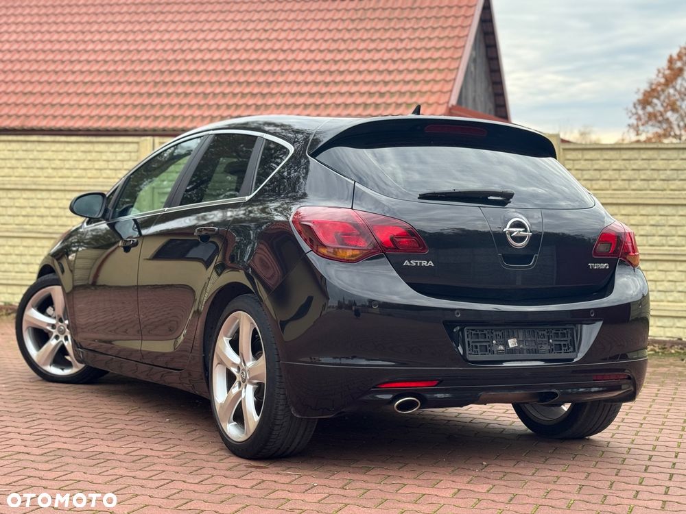 Opel Astra 1.6 T Sport - 21