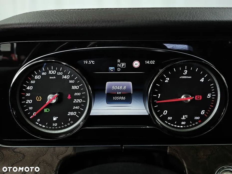 Mercedes-Benz Klasa E 220 d 4-Matic Business Edition 9G-TRONIC - 9