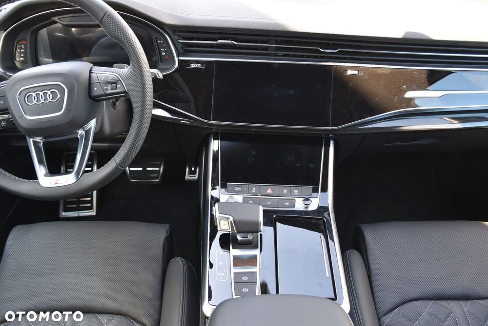 Audi Q7 - 15