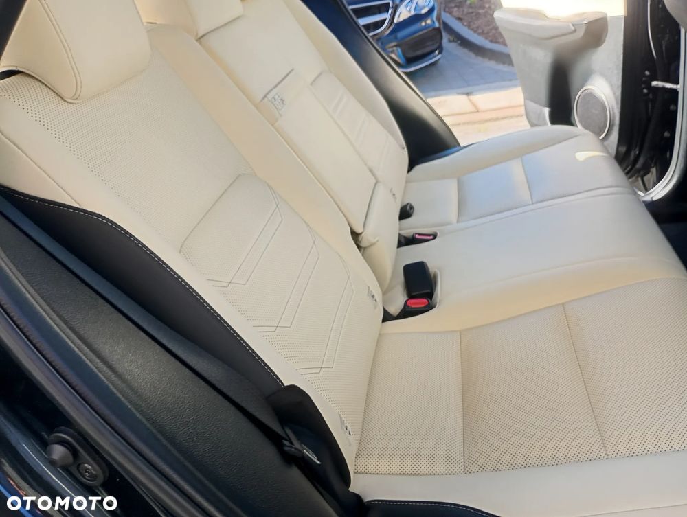 Lexus NX - 11