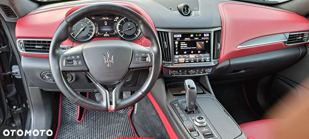 Maserati Levante - 25