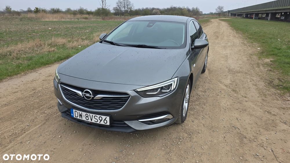 Opel Insignia 2.0 CDTI Ultimate S&S - 2