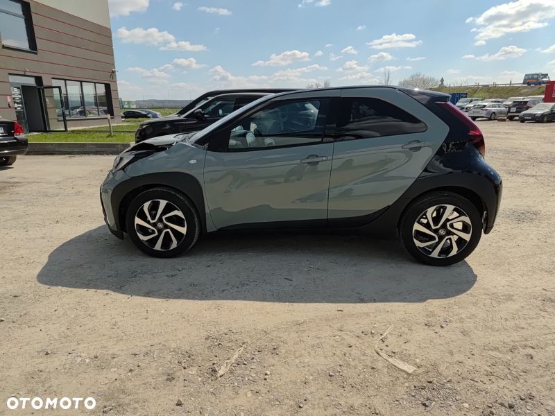 Toyota Aygo X 1.0 VVT-i Color Edition X-shift - 18