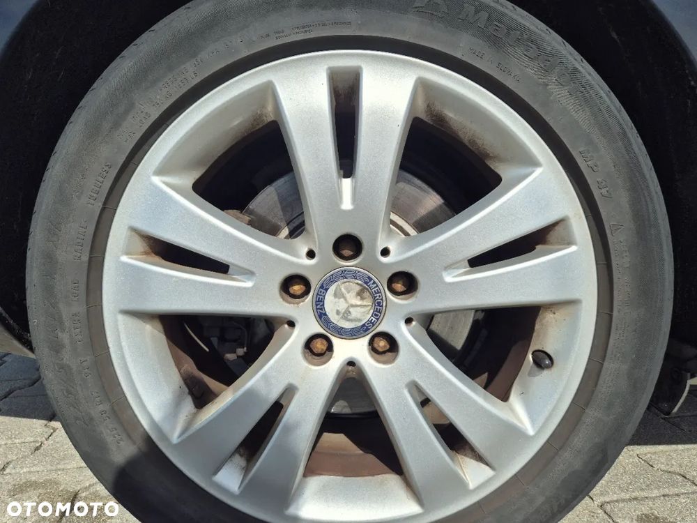 Mercedes-Benz Klasa C 320 CDI DPF 4Matic 7G-TRONIC Avantgarde - 7
