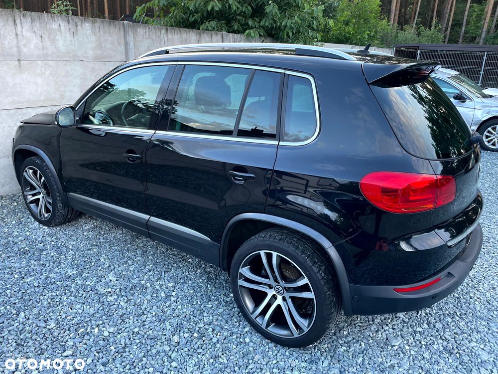 Volkswagen Tiguan 2.0 TDI DPF 4Motion DSG Cup Sport & Style - 4
