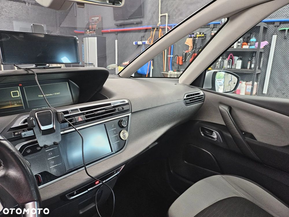 Citroën C4 Picasso - 8