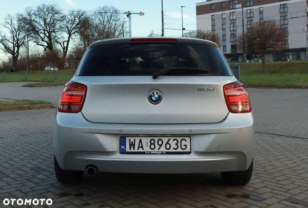 BMW Seria 1 116d - 6