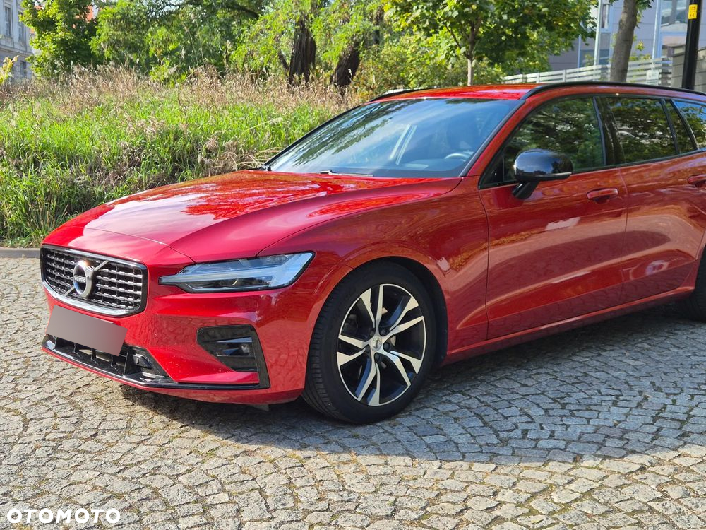 Volvo V60 B3 B R-Design - 8