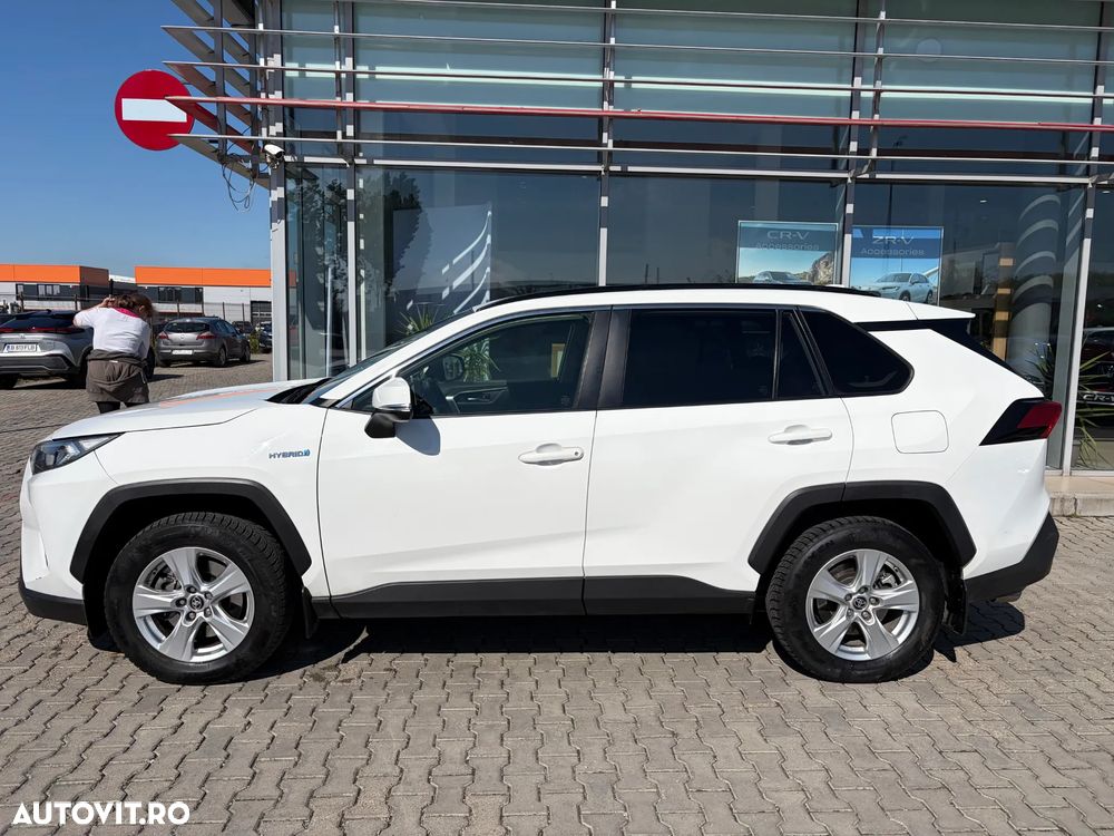 Toyota RAV4 - 4