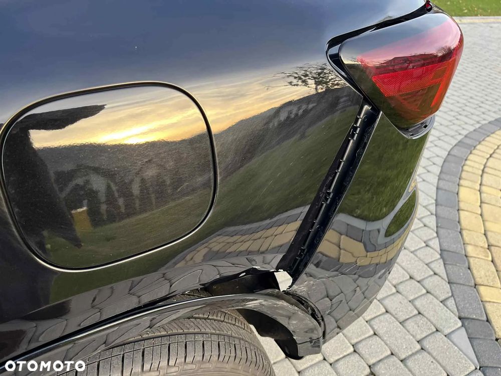 Ford Kuga 1.5 EcoBoost ST-LINE - 10