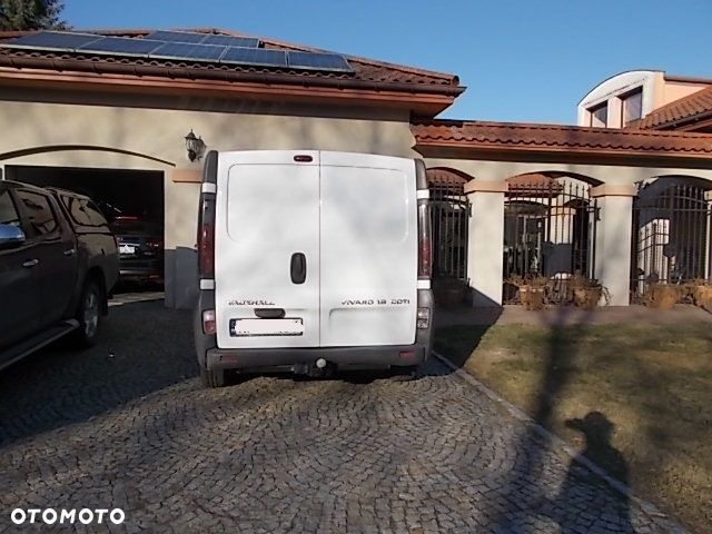 Opel VIVARO - 13