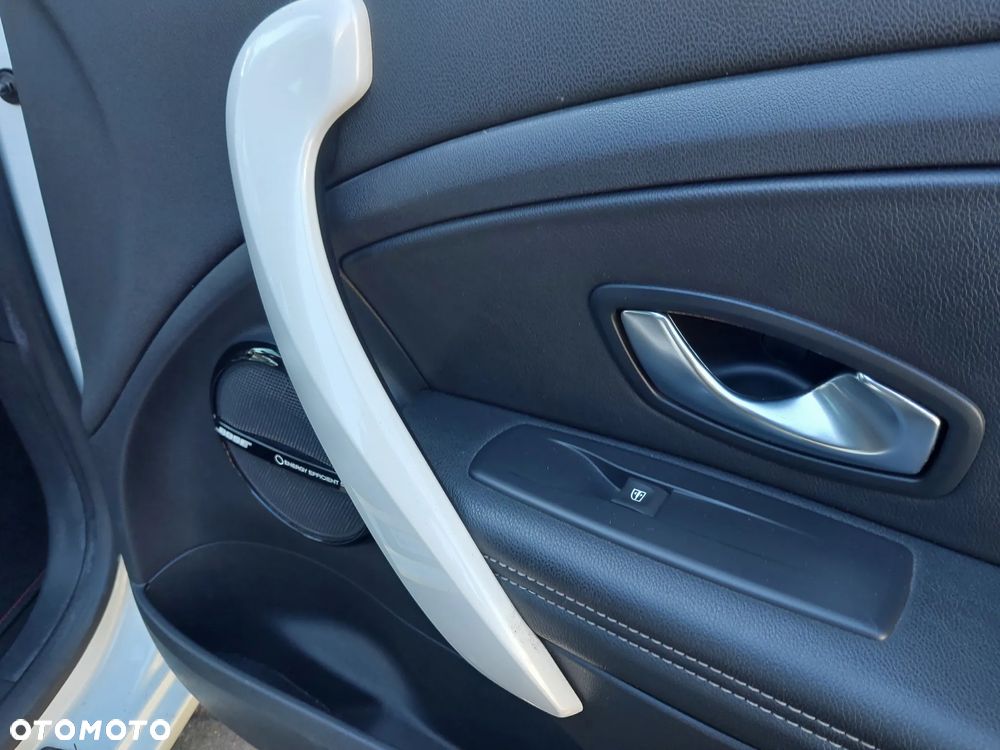 Renault Megane 1.4 16V TCE Monaco GP - 14