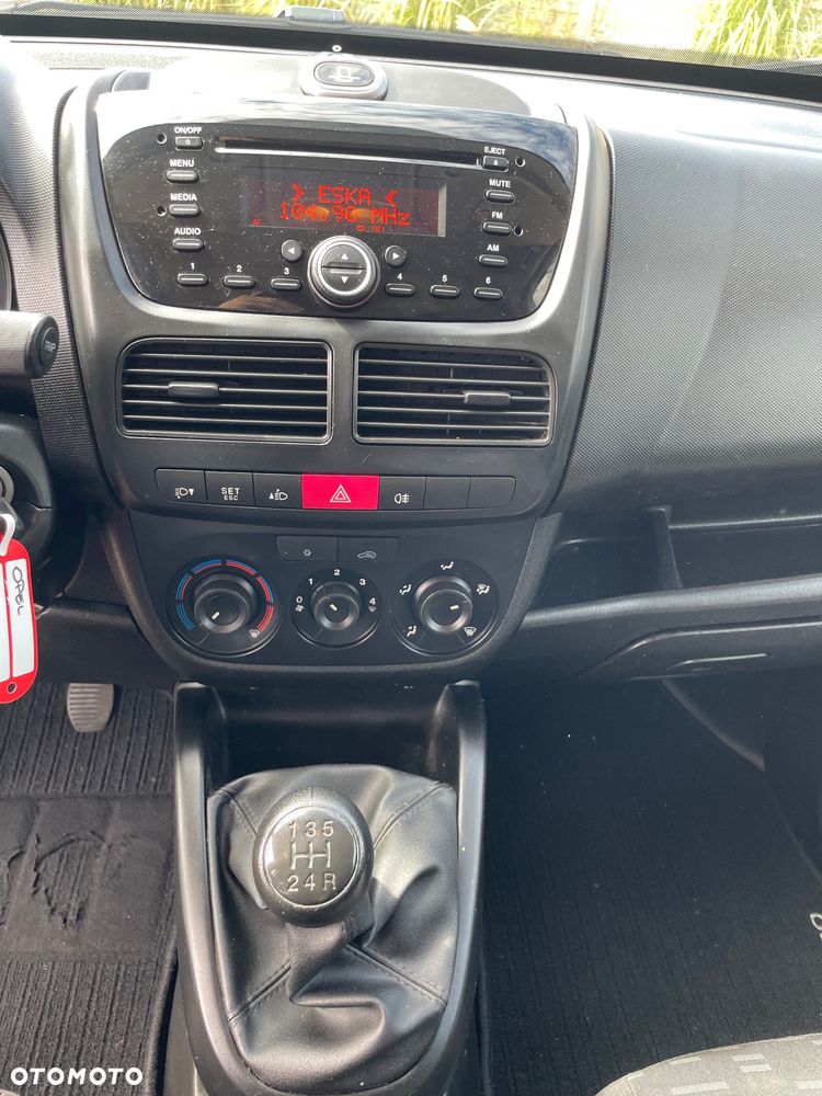 Opel Combo - 22