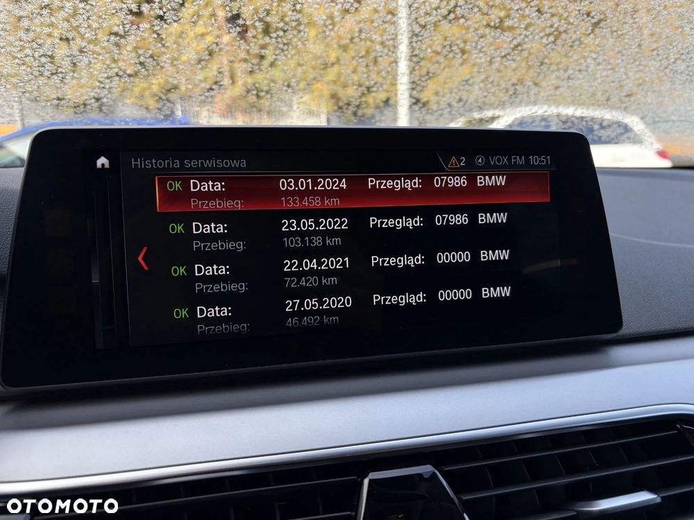 BMW Seria 5 520d - 37