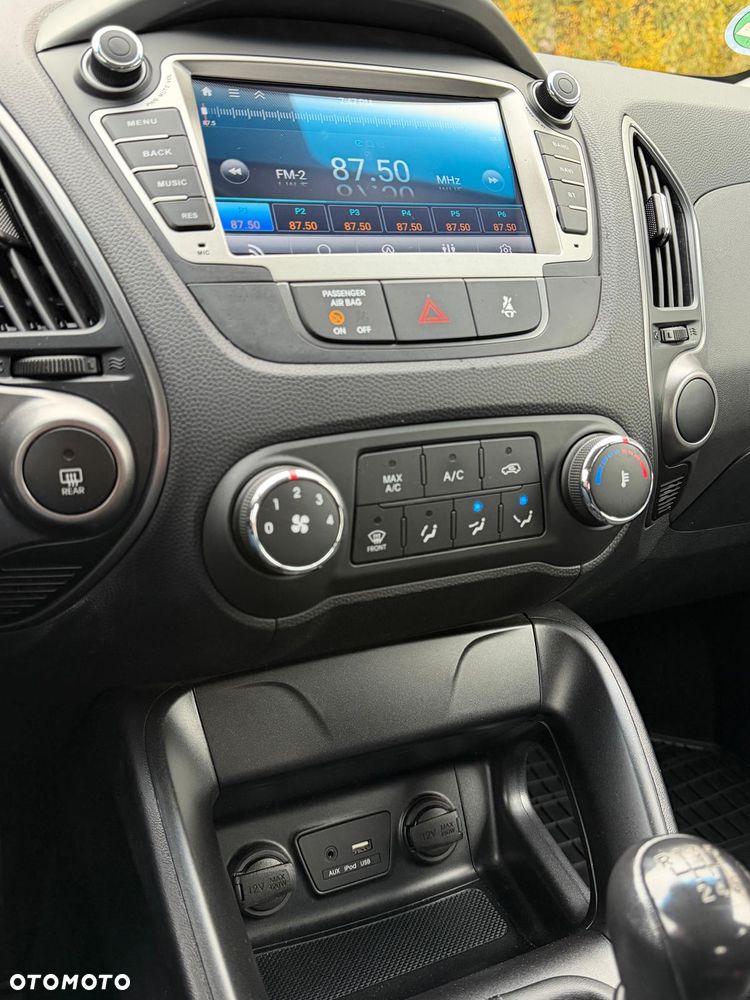 Hyundai ix35 blue 1.6 2WD Finale - 38