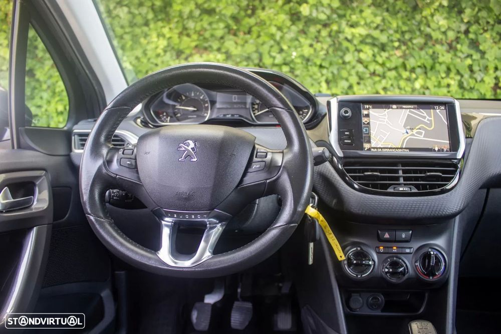 Peugeot 2008 1.6 BlueHDi Style - 15