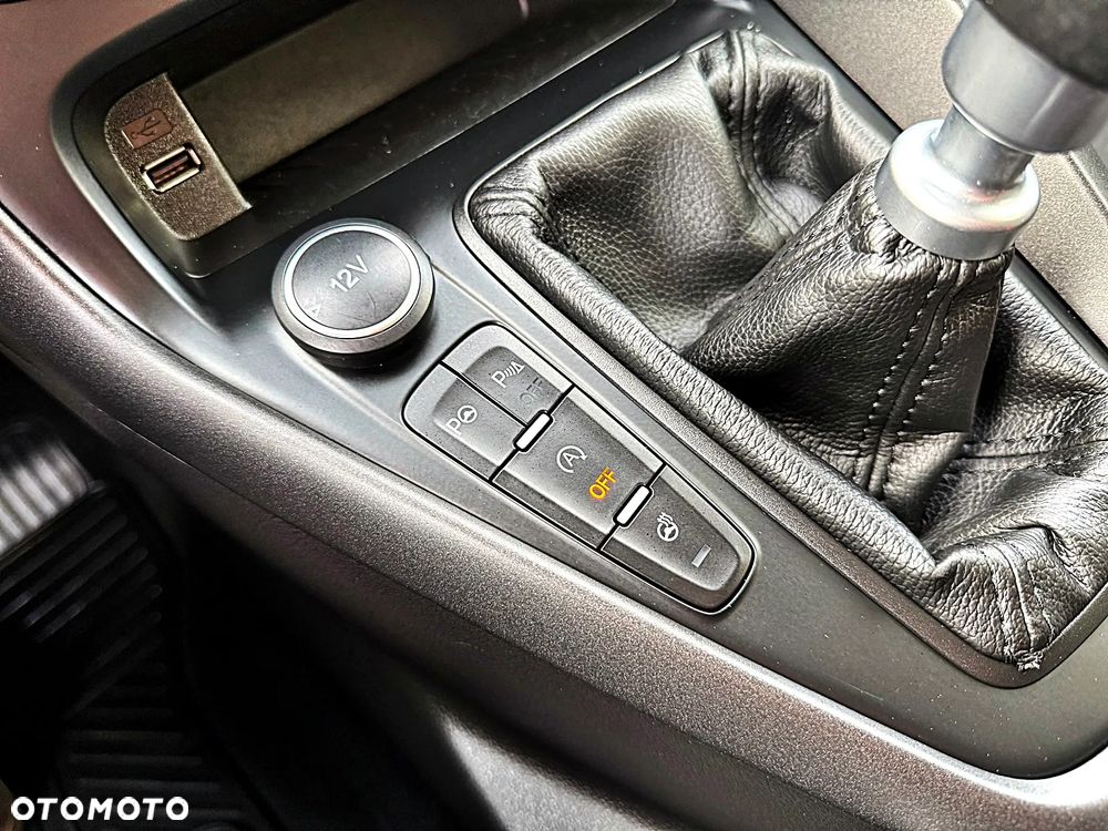 Ford Focus 1.6 TDCi DPF Start-Stopp-System Titanium - 33