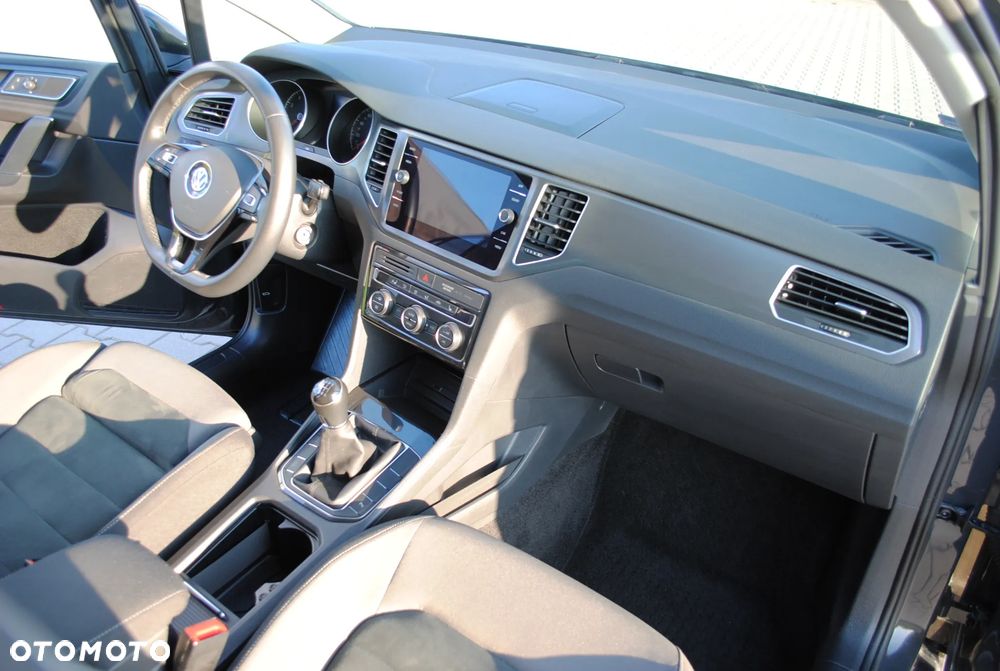 Volkswagen Golf Sportsvan SV 1.5 TSI ACT Highline - 24