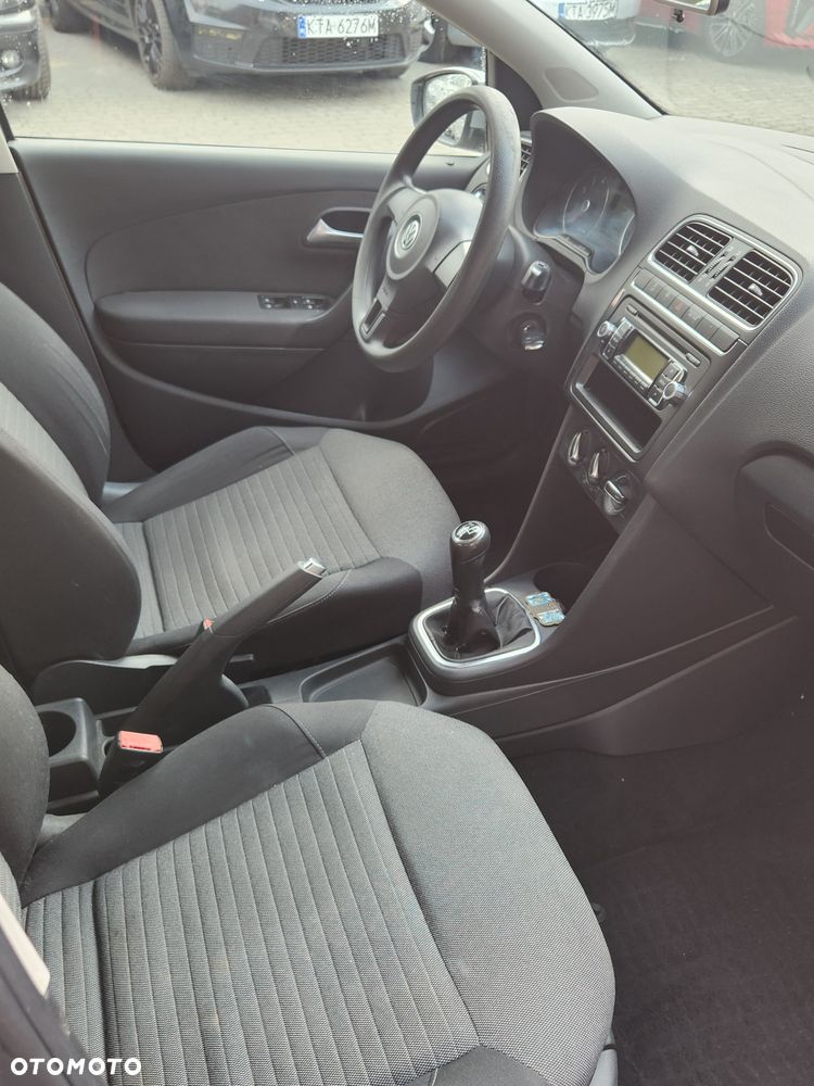 Volkswagen Polo - 5