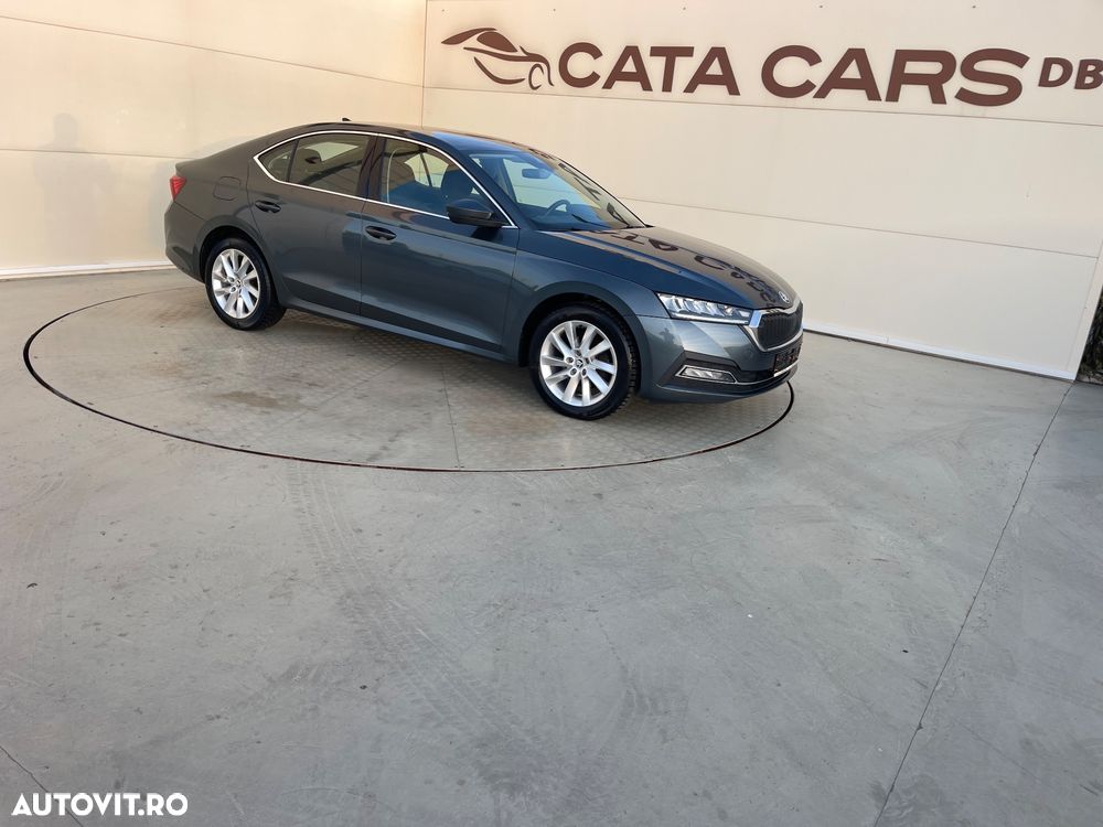 Skoda Octavia 2.0 TDI DSG Style - 19