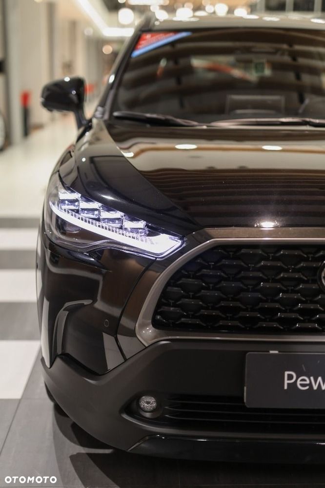 Toyota Corolla Cross - 8