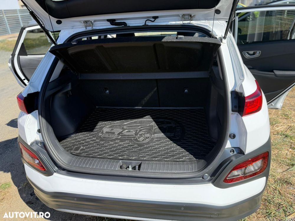 Hyundai KONA 204CP Luxury+ - 17
