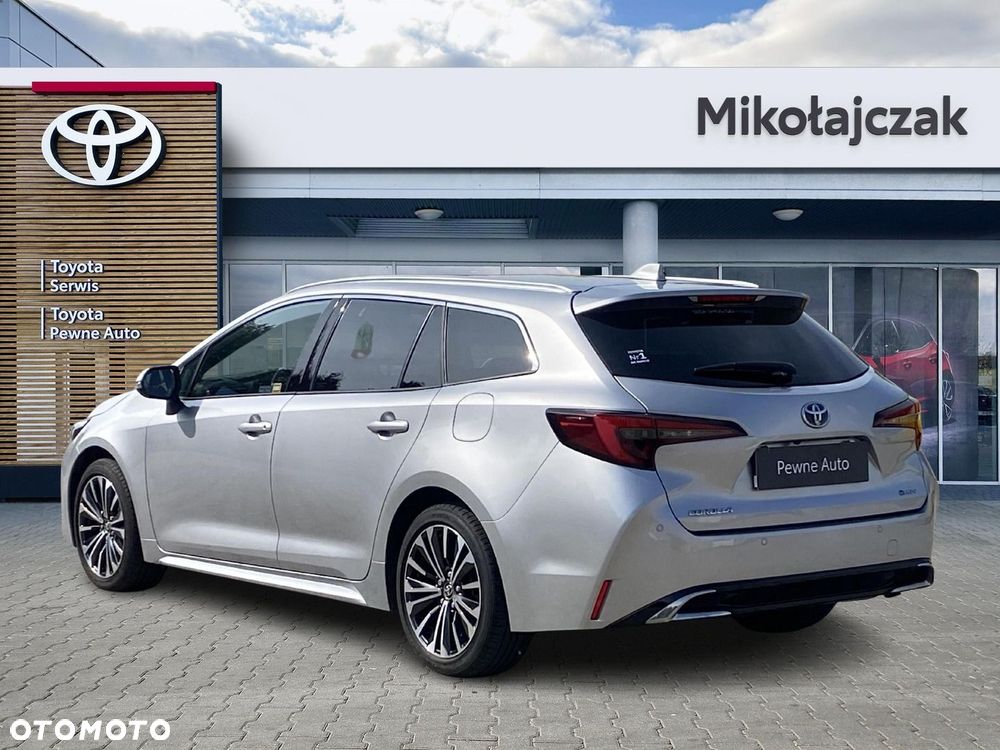 Toyota Corolla 1.8 Hybrid Style - 3