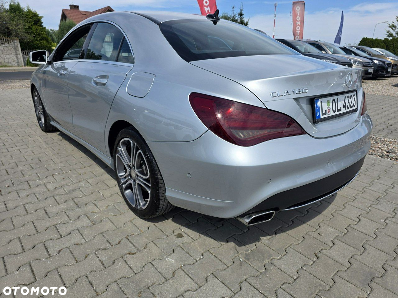 Mercedes-Benz CLA 180 - 16