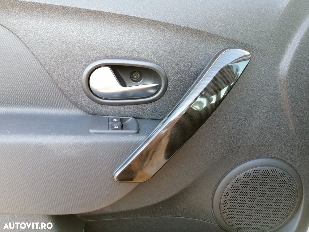 Dacia Logan 1.5 Blue dCi Laureate - 19