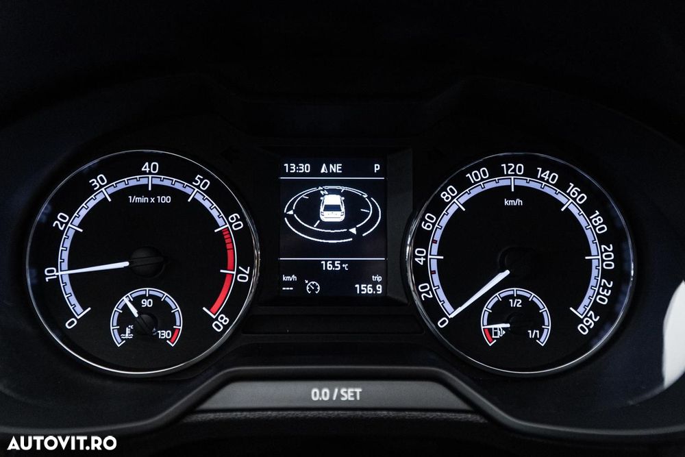 Skoda Octavia Combi 1.0 TSI DSG Style - 33