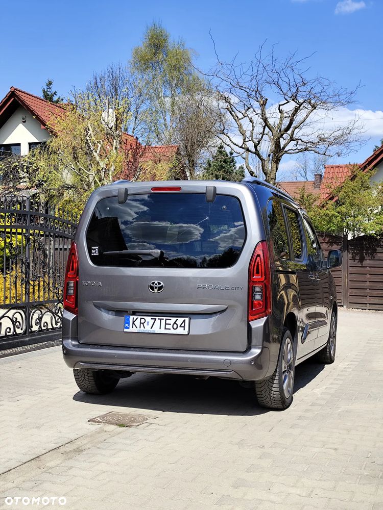 Toyota Proace City Verso 1.5 D-4D Family - 6