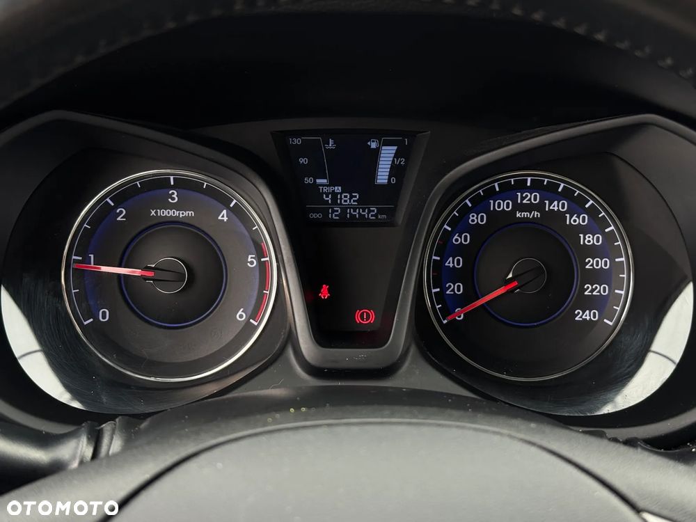 Hyundai ix20 1.4 CRDi Premium blue - 8