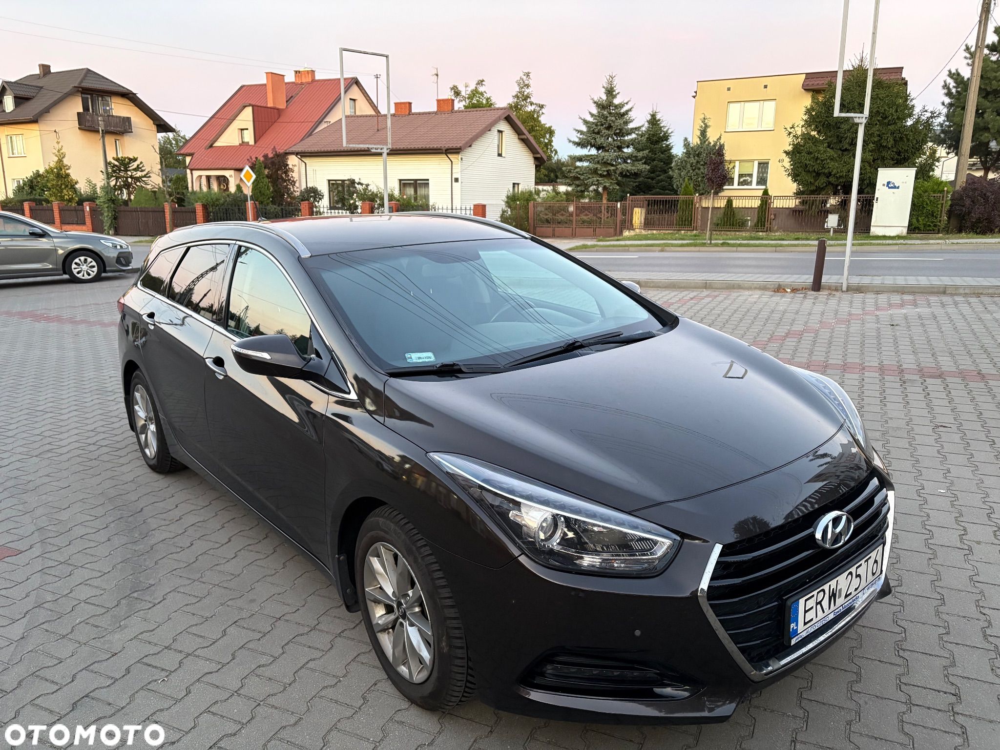 Hyundai i40 1.7 CRDi Comfort - 1