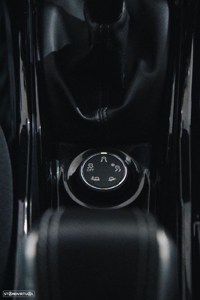 Peugeot 2008 1.6 BlueHDi Allure - 11