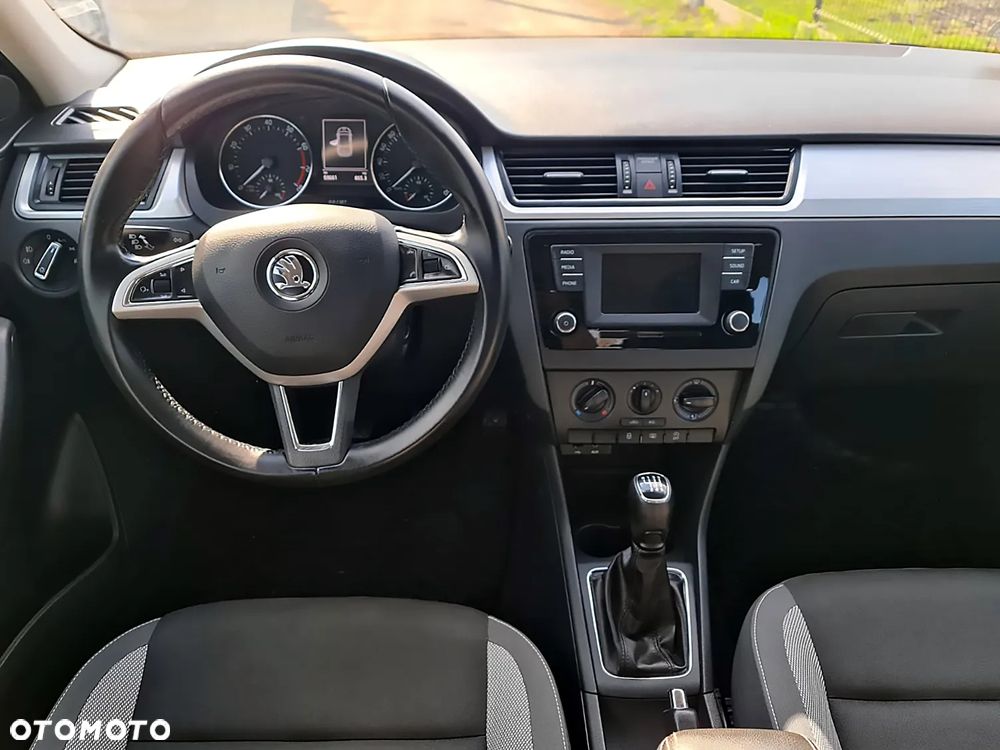 Skoda RAPID Spb 1.2 TSI Ambition - 8