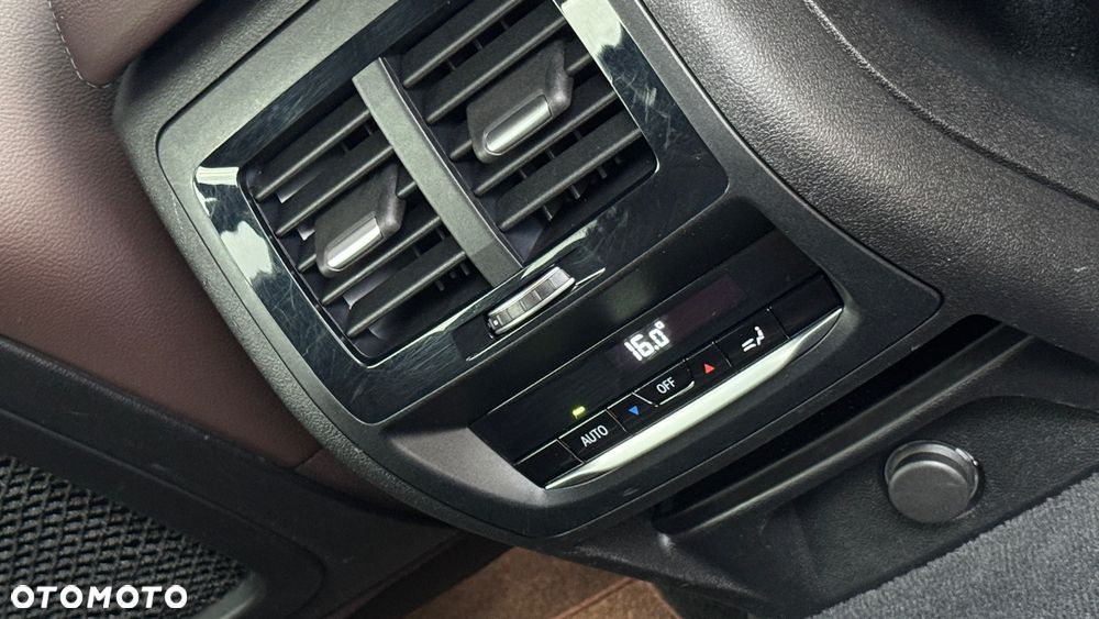 BMW X3 xDrive20i M Sport Edition - 15