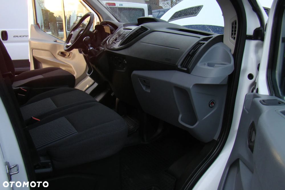 Ford TRANSIT - 14