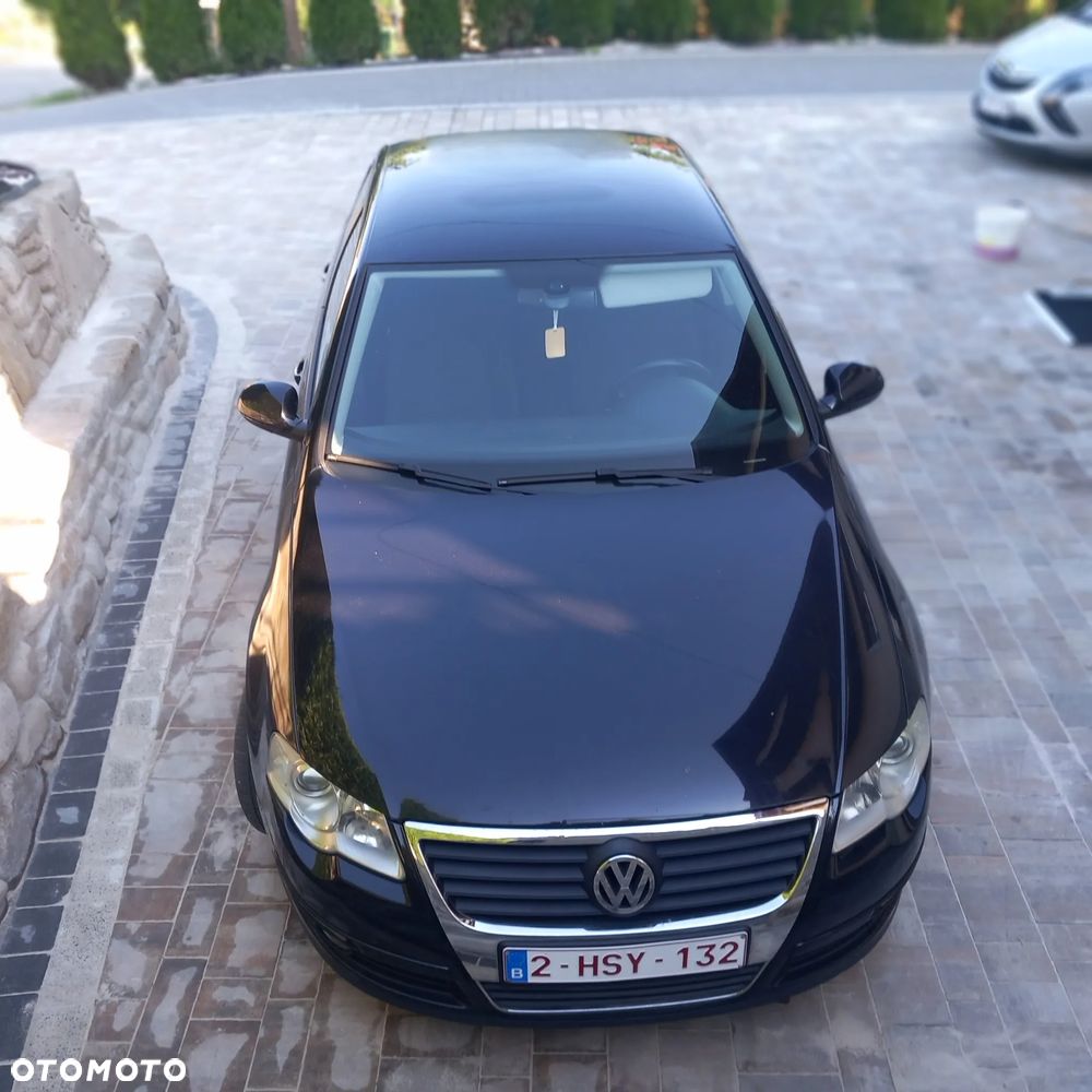 Volkswagen Passat 1.8 TSI R-Line Edition Plus - 23