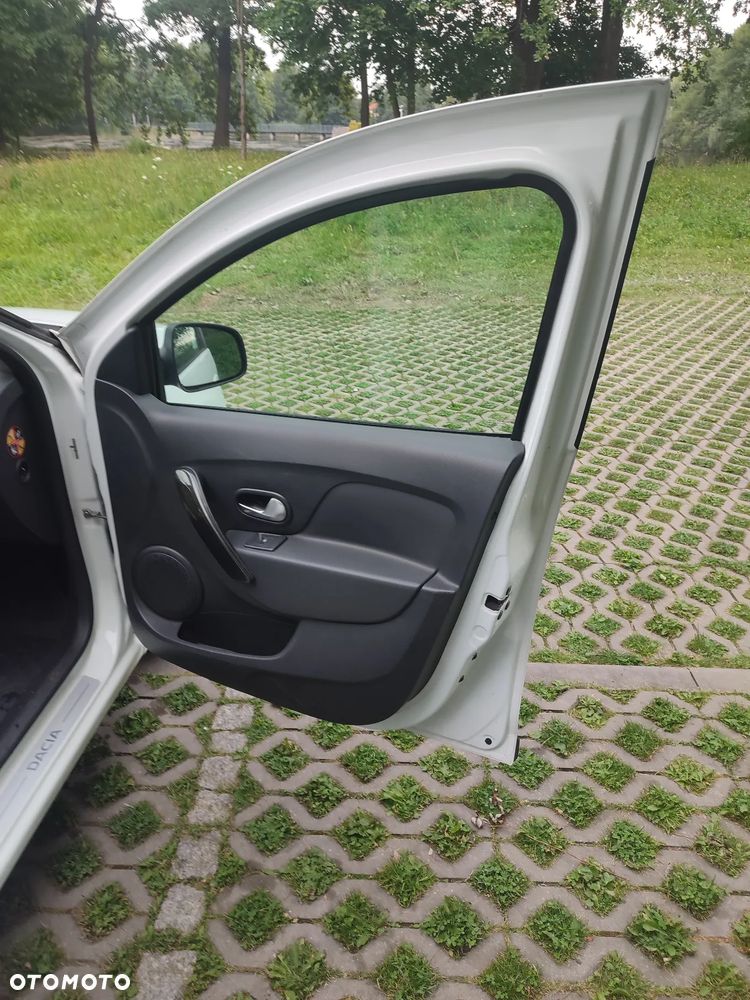Dacia Logan MCV TCe 90 (S&S) Stepway - 11