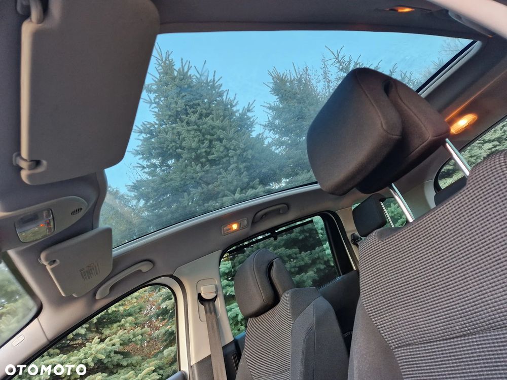 Peugeot 5008 1.6 THP Active - 14