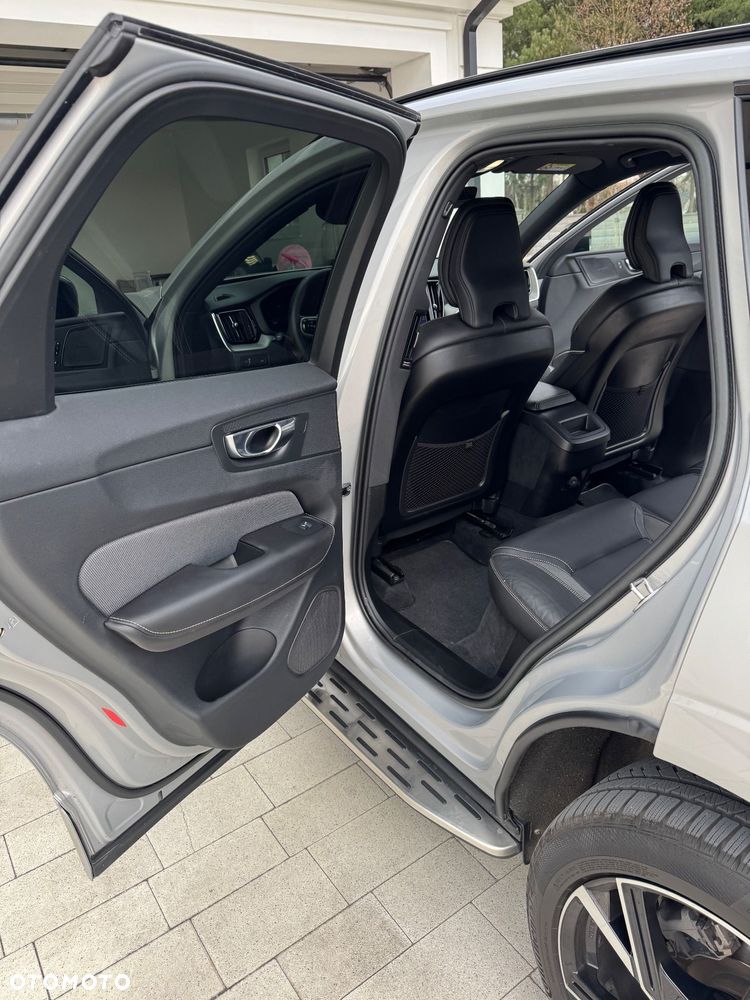 Volvo XC 60 - 24