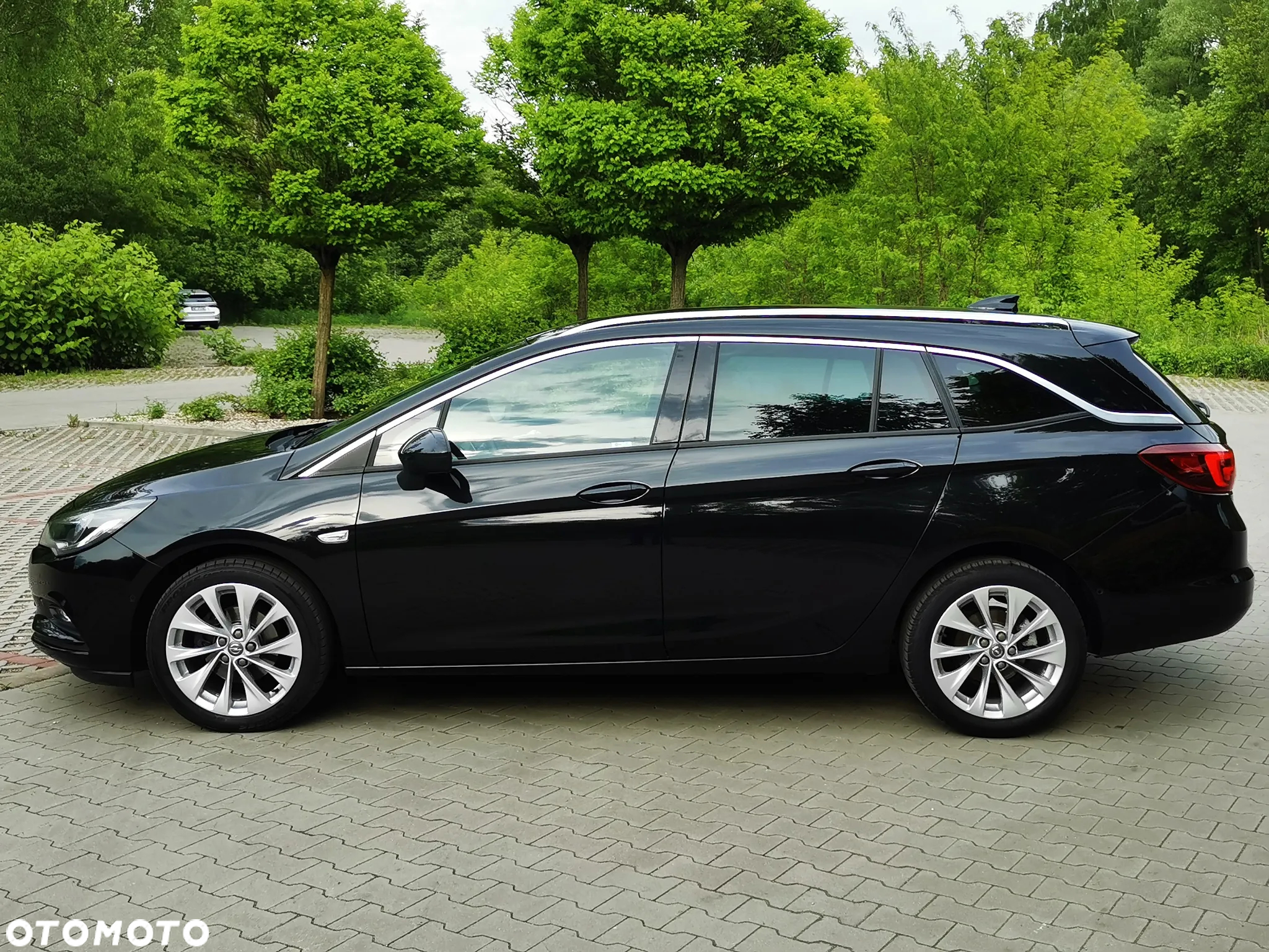 Opel Astra 1.4 Turbo Sports Tourer Innovation - 12