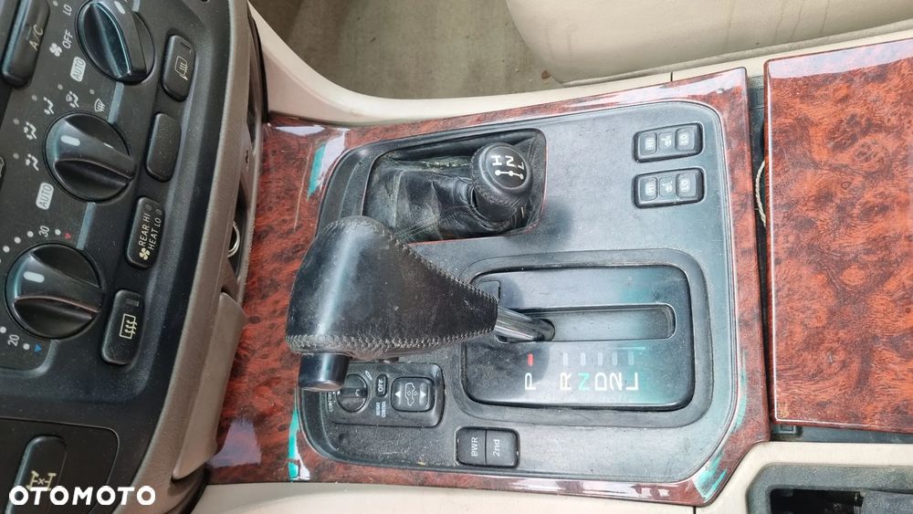 Toyota Land Cruiser 100 Automatik Executive - 20
