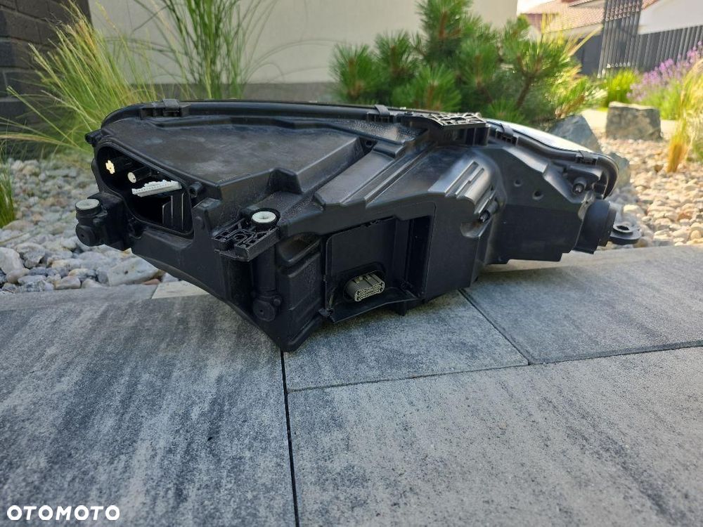 AUDI A5 S5 8W6 F5 B9 Lampa lewa przód Full Led Dynamic 8W6941033D 2017 - 8