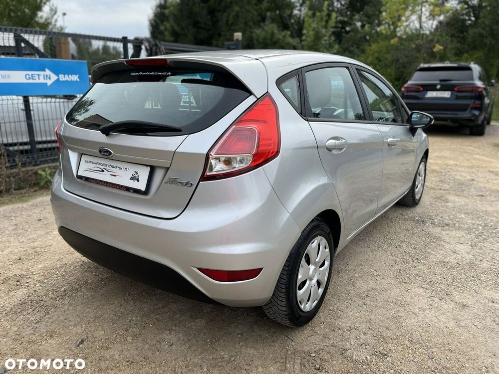 Ford Fiesta - 8