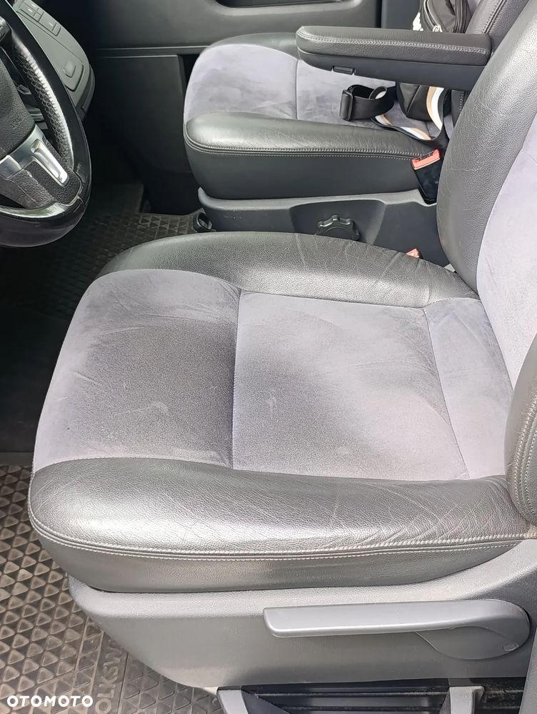 Volkswagen Multivan - 18